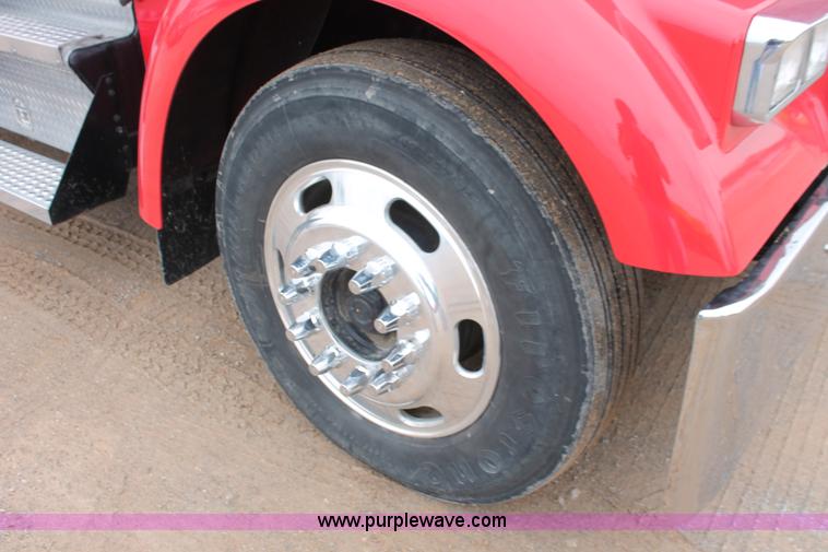 image for item H5812 2000 Kenworth W900 semi truck