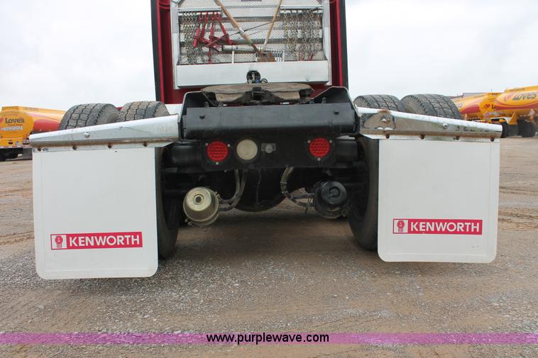 image for item H5812 2000 Kenworth W900 semi truck