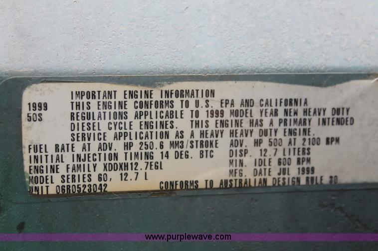 image for item H5812 2000 Kenworth W900 semi truck