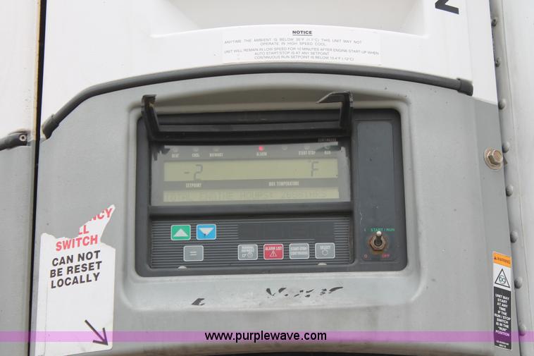 image for item H5813 2000 Trailmobile reefer trailer