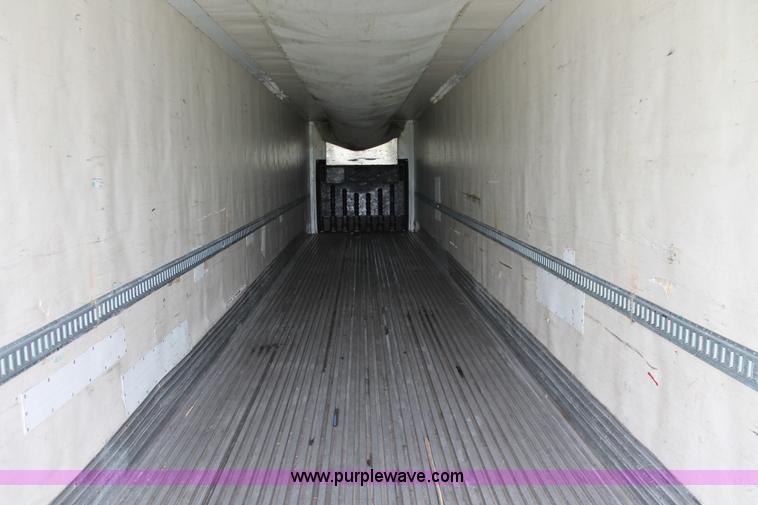 image for item H5813 2000 Trailmobile reefer trailer