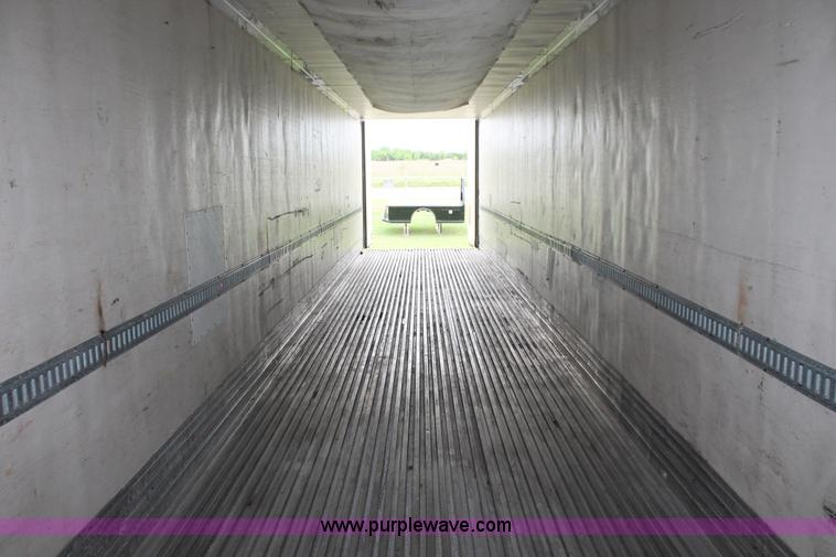 image for item H5813 2000 Trailmobile reefer trailer