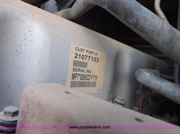 image for item K3893 2008 Mack GU713 truck tractor