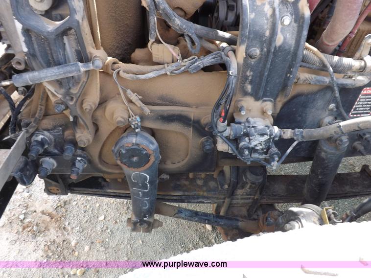 image for item K3893 2008 Mack GU713 truck tractor