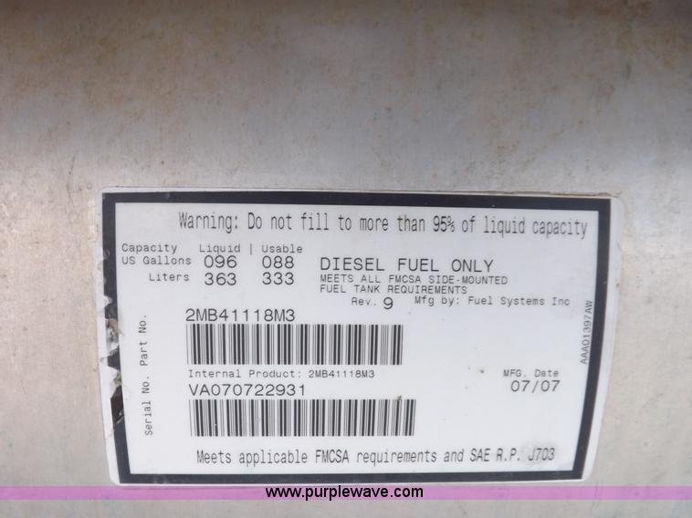 image for item K3893 2008 Mack GU713 truck tractor