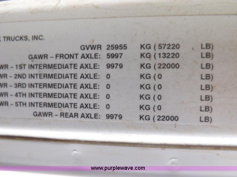 image for item K3893 2008 Mack GU713 truck tractor