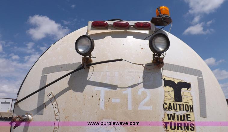 image for item K3895 1998 VE Enterprises vacuum trailer