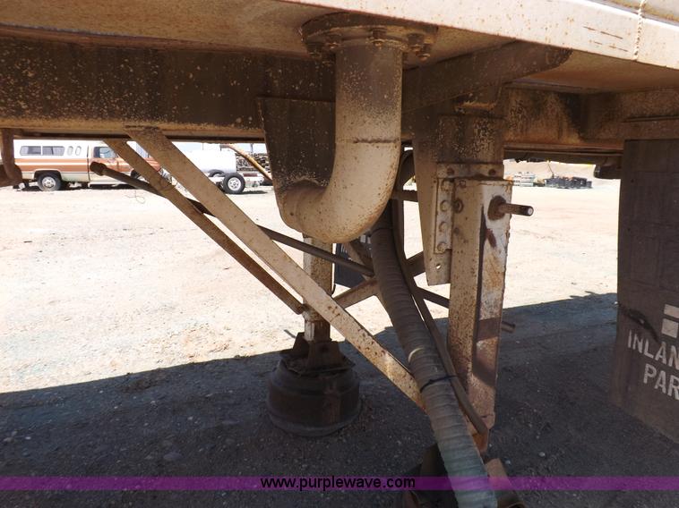 image for item K3895 1998 VE Enterprises vacuum trailer