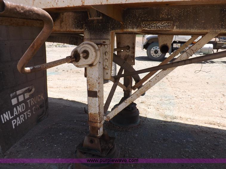 image for item K3895 1998 VE Enterprises vacuum trailer