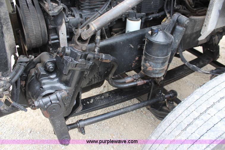 image for item K6917 2000 Western Star 4964SX semi truck