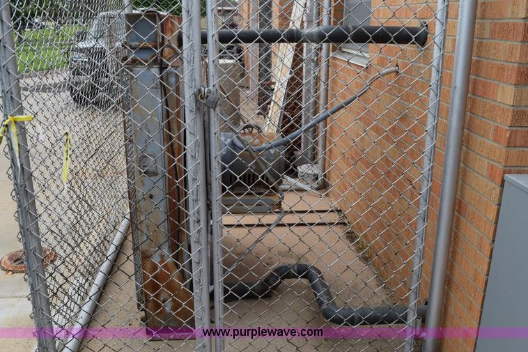 image for item AQ9165 Caterpillar D343 generator