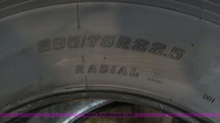 image for item AY9858 (2) Suretrac tires