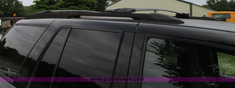 image for item B2969 2002 Chevrolet Trailblazer LS SUV
