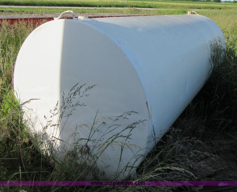image for item BA9278 1,000 gallon steel fuel tank