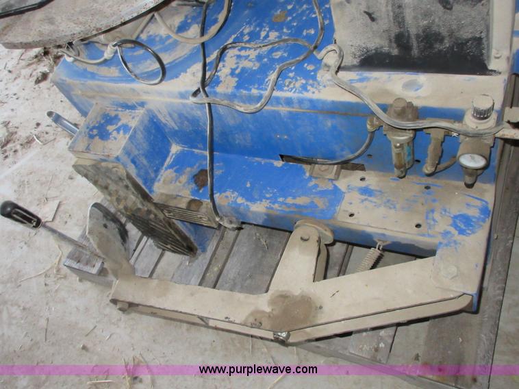 image for item BA9279 Atlas TC489X tire machine