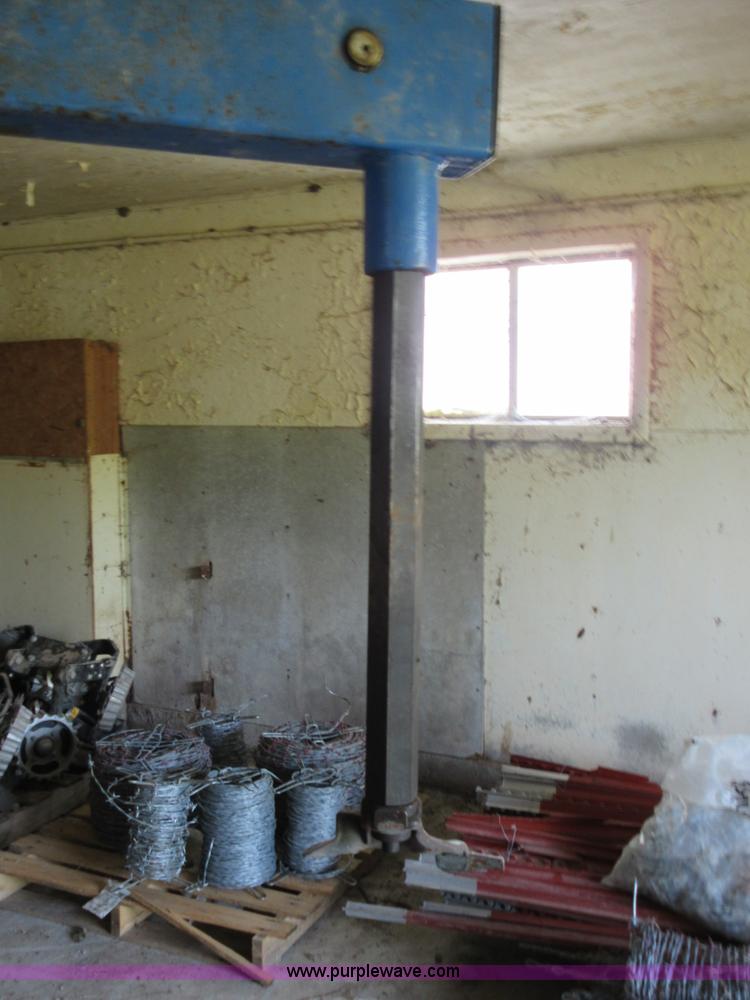 image for item BA9279 Atlas TC489X tire machine