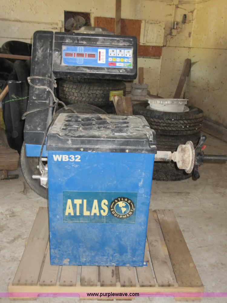 image for item BA9279 Atlas TC489X tire machine