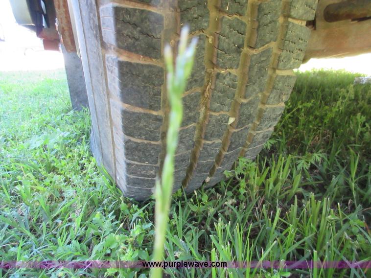 image for item BA9296 1983 Chevrolet P30 Winnebago Itasla Suncruiser RV