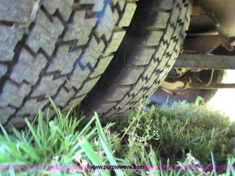 image for item BA9296 1983 Chevrolet P30 Winnebago Itasla Suncruiser RV