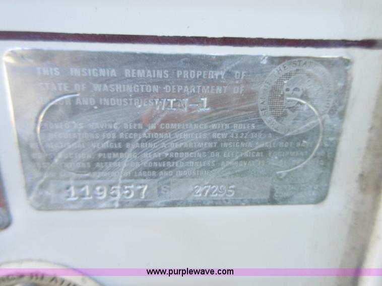 image for item BA9296 1983 Chevrolet P30 Winnebago Itasla Suncruiser RV