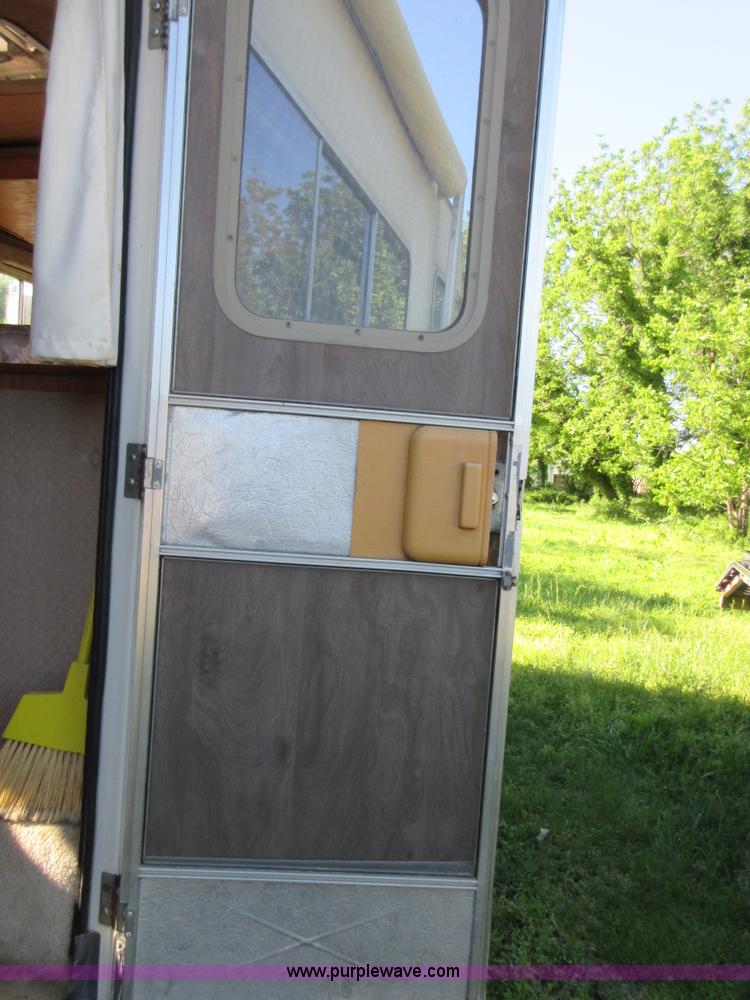 image for item BA9296 1983 Chevrolet P30 Winnebago Itasla Suncruiser RV