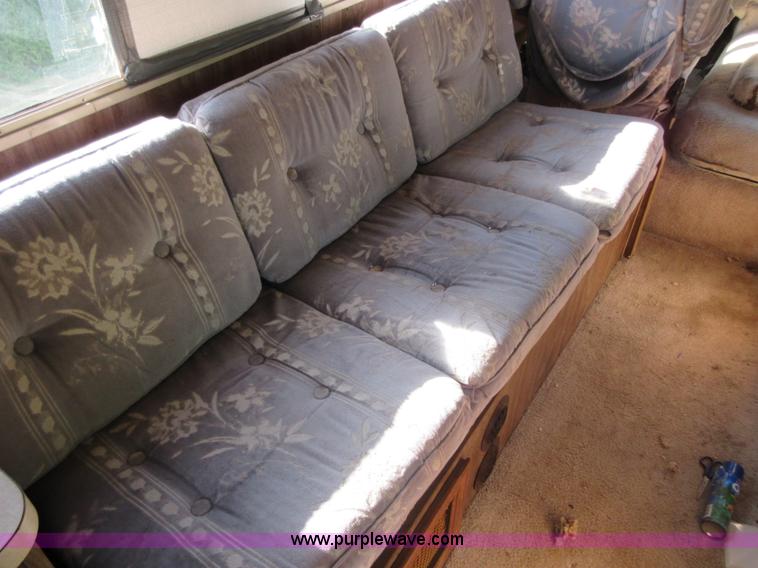 image for item BA9296 1983 Chevrolet P30 Winnebago Itasla Suncruiser RV