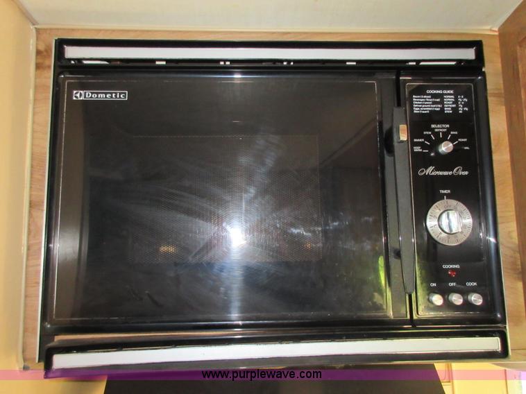 image for item BA9296 1983 Chevrolet P30 Winnebago Itasla Suncruiser RV