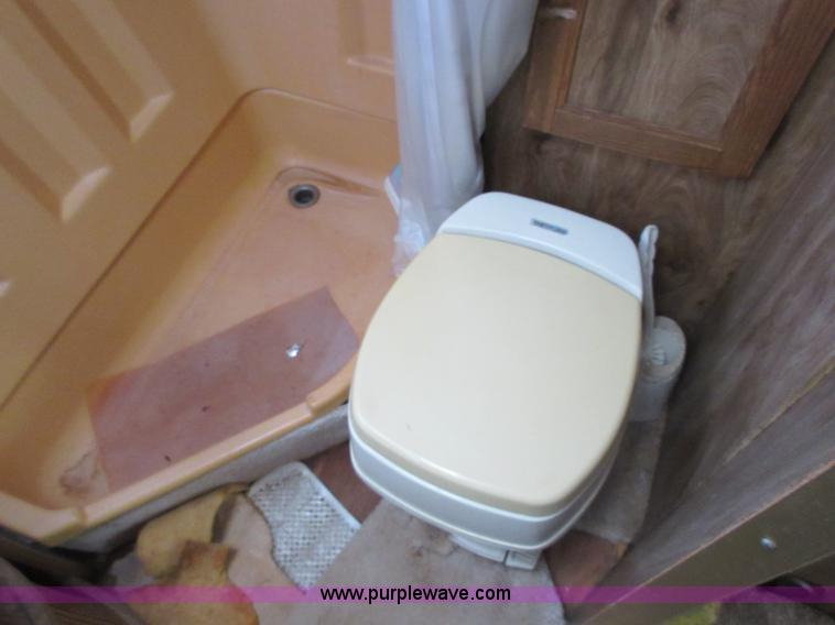 image for item BA9296 1983 Chevrolet P30 Winnebago Itasla Suncruiser RV