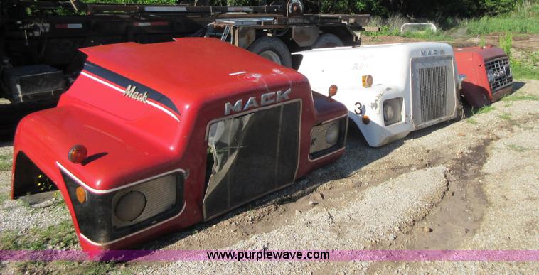 image for item BA9297 (3) truck hoods