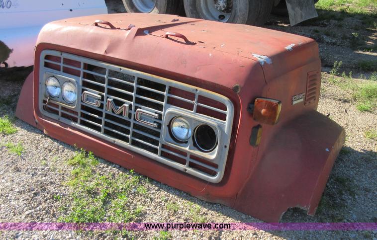 image for item BA9297 (3) truck hoods