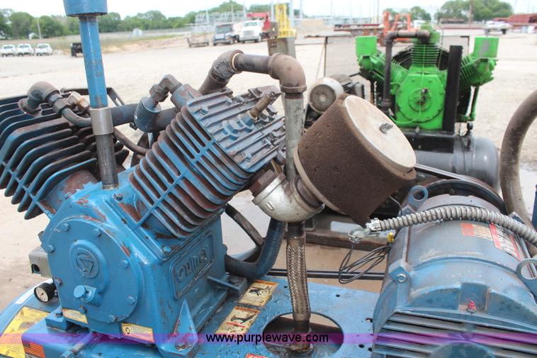 image for item BO9406 Quincy 155T15HP air compressor