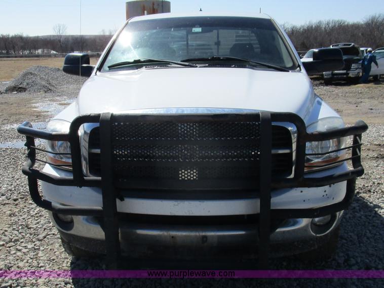 image for item D2327 2006 Dodge Ram 2500 pickup truck