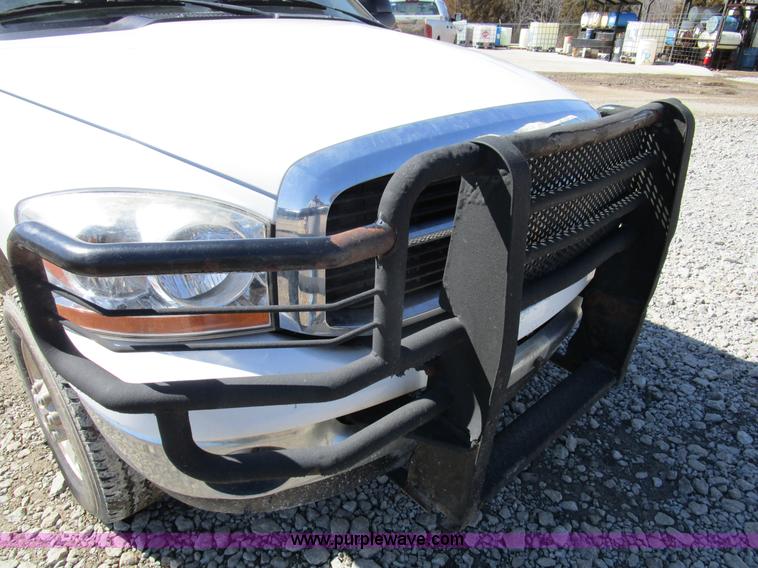 image for item D2327 2006 Dodge Ram 2500 pickup truck