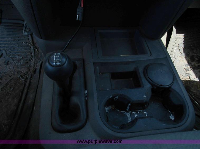 image for item D2327 2006 Dodge Ram 2500 pickup truck