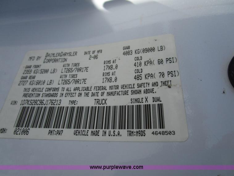 image for item D2327 2006 Dodge Ram 2500 pickup truck