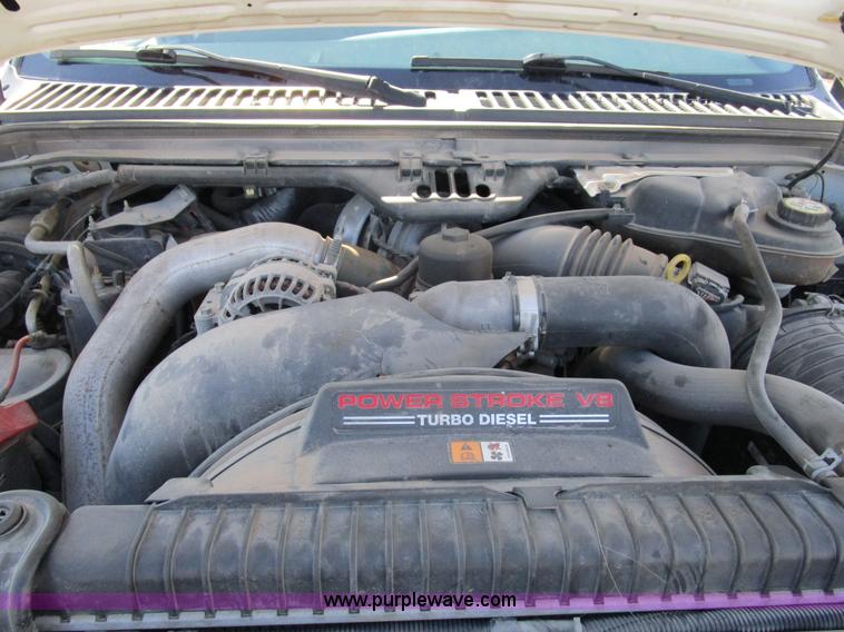 image for item D2331 2007 Ford F250 XL pickup truck