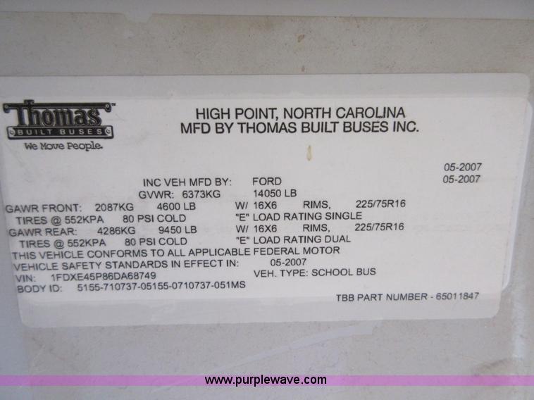 image for item D2448 2006 Ford E450 transit bus