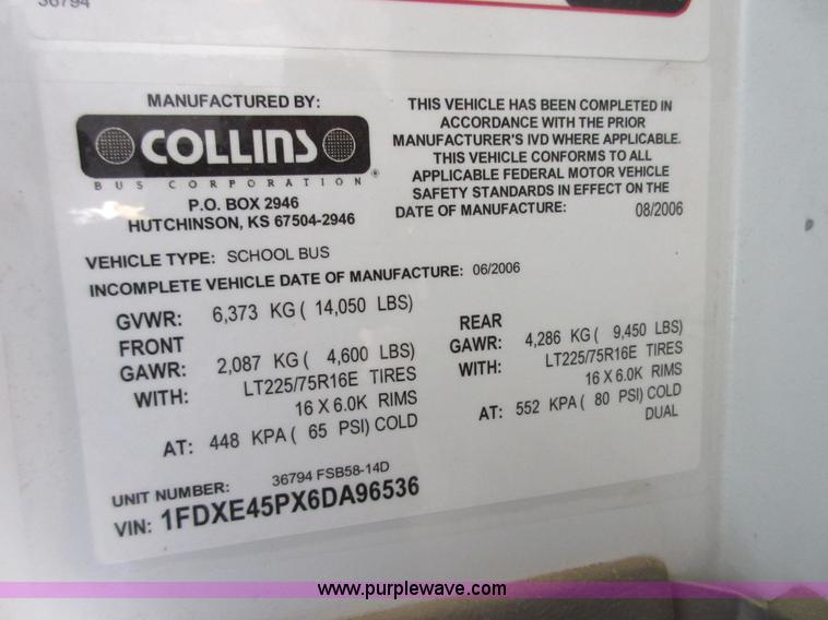 image for item D2449 2006 Ford E450 transit bus