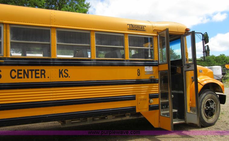 image for item D2450 1996 International 3800 school bus