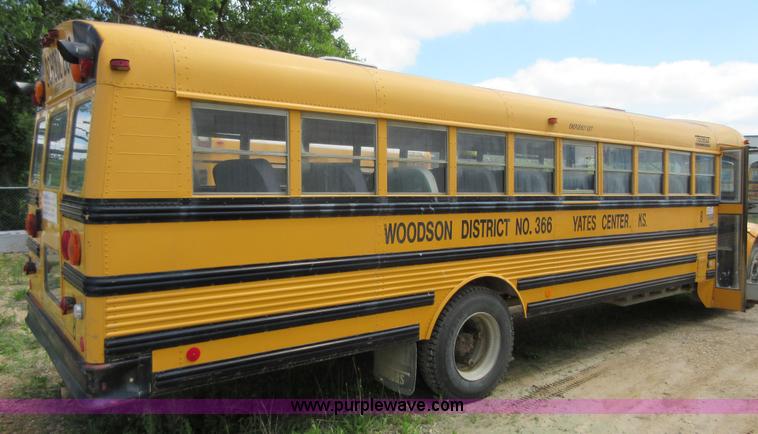 image for item D2450 1996 International 3800 school bus