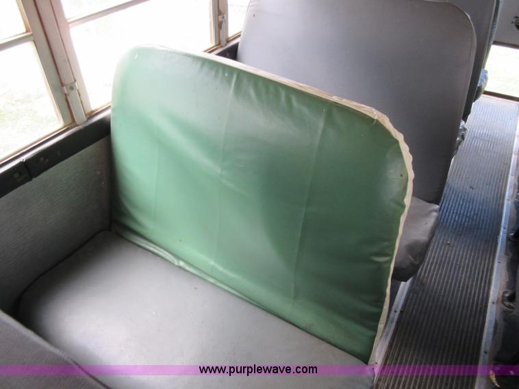 image for item D2450 1996 International 3800 school bus