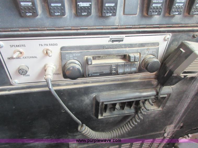 image for item D2450 1996 International 3800 school bus