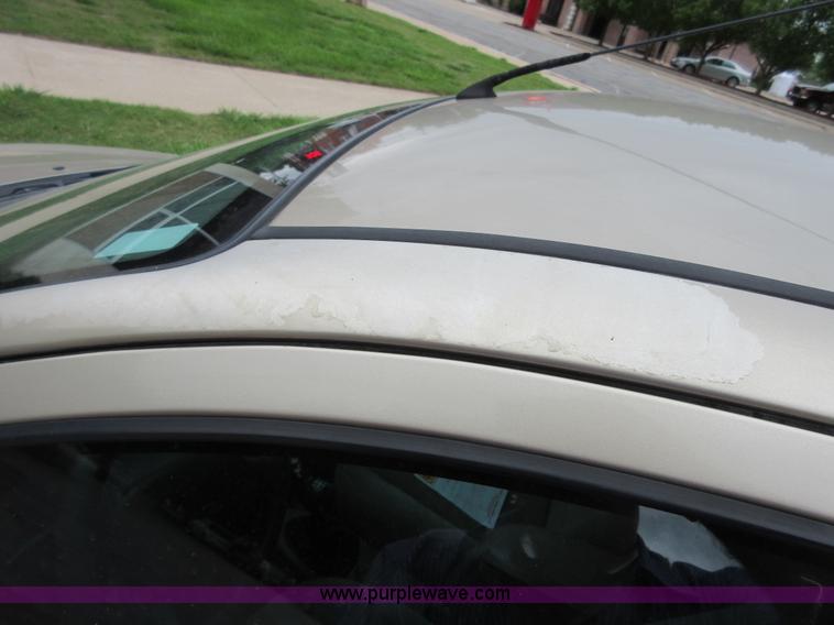 image for item D2460 2000 Ford Focus SE