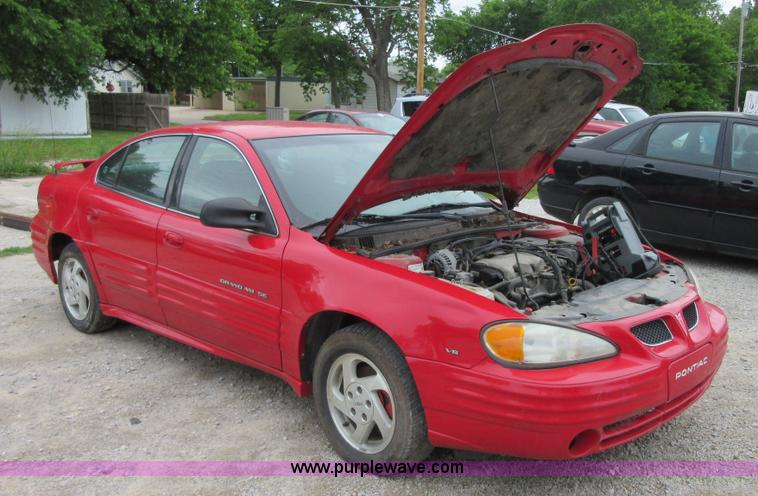 image for item D2462 2000 Pontiac Grand AM SE1