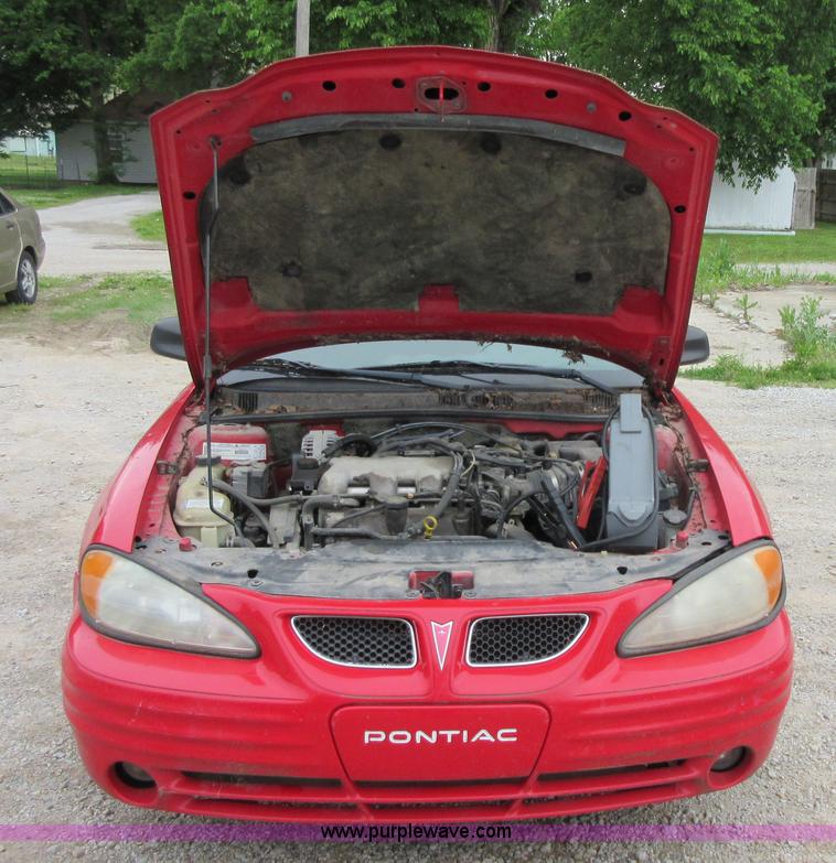 image for item D2462 2000 Pontiac Grand AM SE1