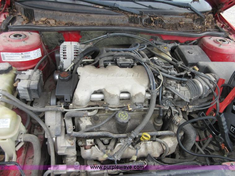 image for item D2462 2000 Pontiac Grand AM SE1