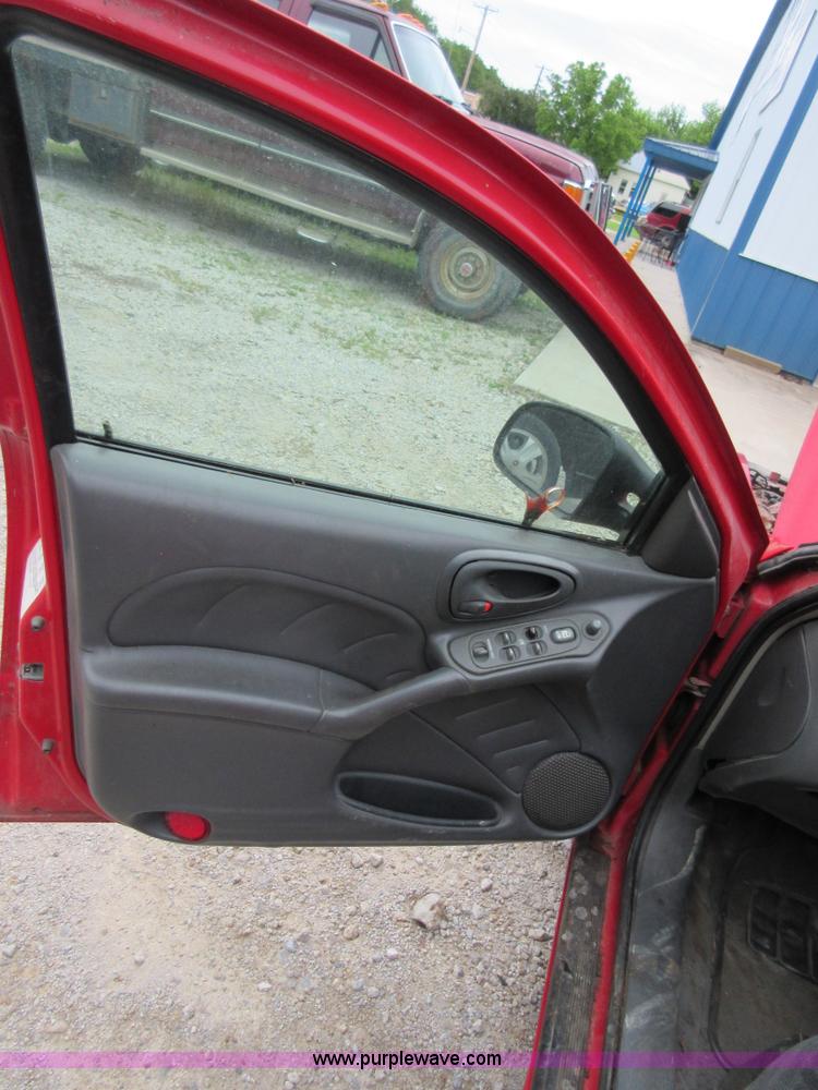 image for item D2462 2000 Pontiac Grand AM SE1