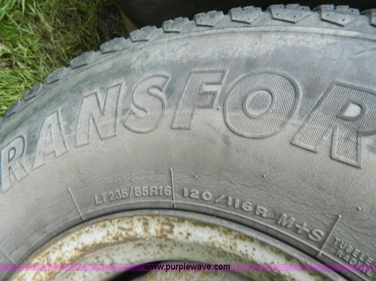 image for item D6127 1995 Ford F250 Super Duty XL SuperCab pickup truck