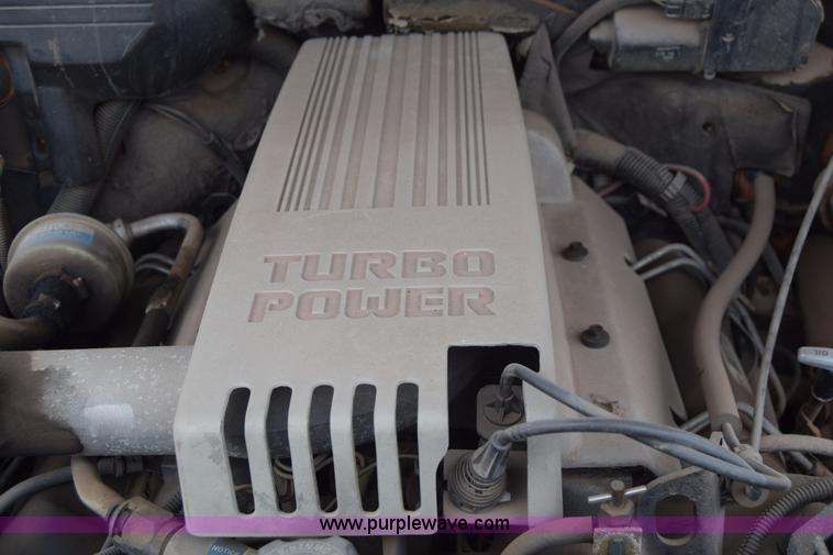 image for item E6393 1993 GMC Sierra 3500 dump bed pickup truck