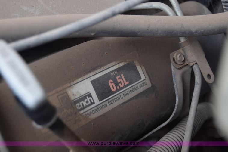 image for item E6393 1993 GMC Sierra 3500 dump bed pickup truck